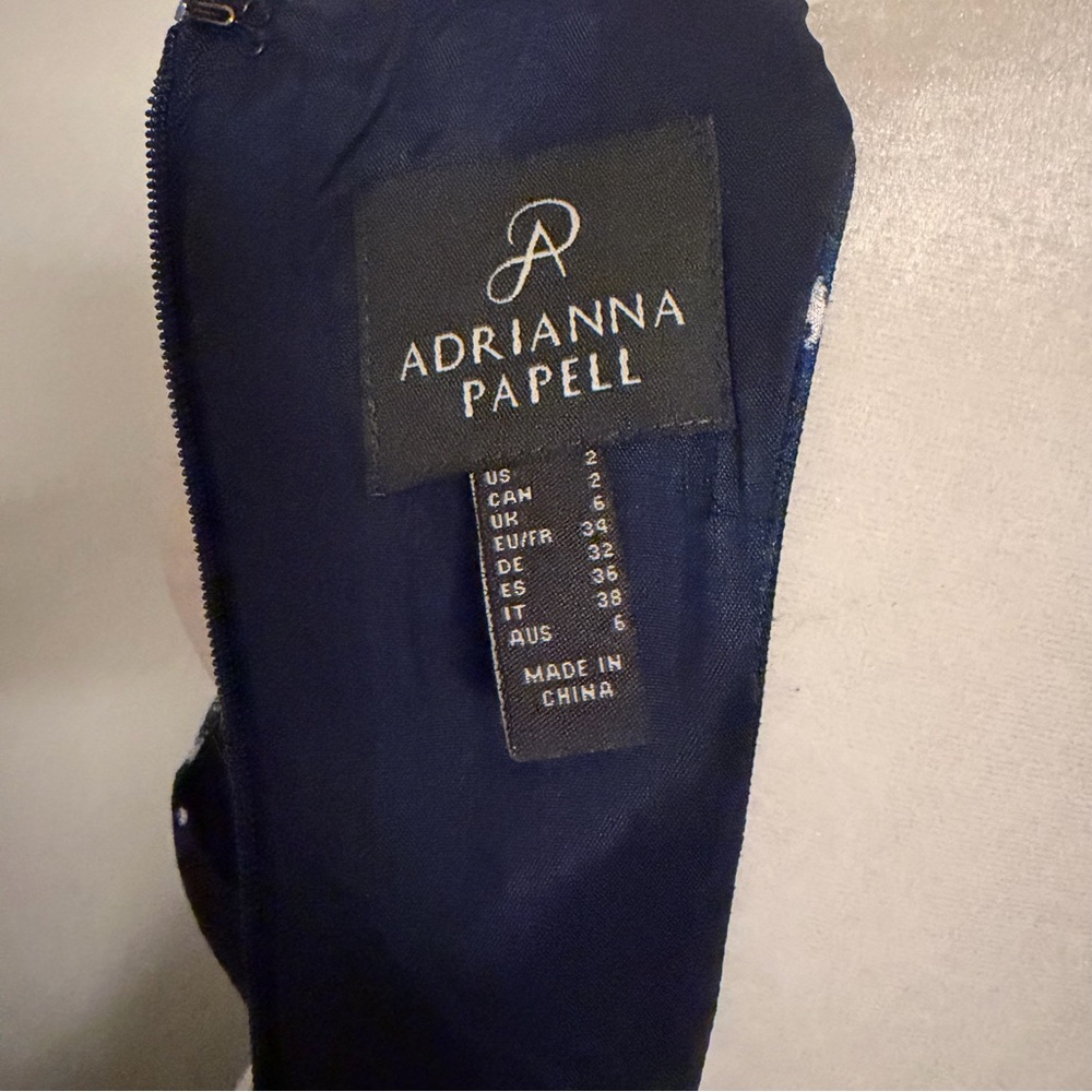 Adrianna Papell Navy and White Floral Gown size 2 pockets - Picture 12 of 15